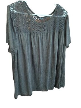 Faded Glory Black Crochet Yoke Short Sleeve Tunic - Size 26/28
